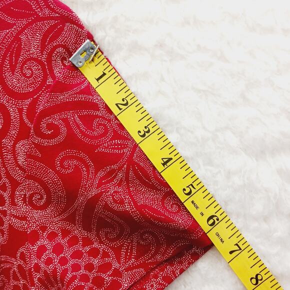 T-Shirt Red White Paisley Floral Pima Cotton Boho Bloomcore Cozy Casual Size XL - Picture 5 of 12